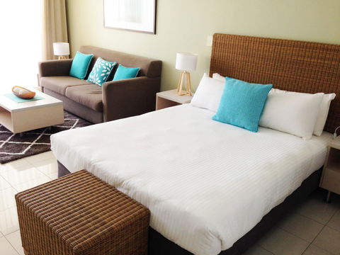 BASE Holidays - Ettalong Beach Premium Apartments - Accommodation Port Macquarie 38