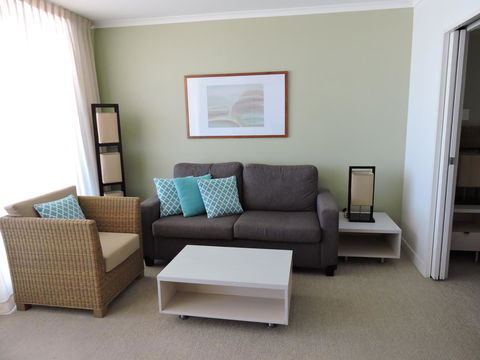 BASE Holidays - Ettalong Beach Premium Apartments - Accommodation Port Macquarie 17