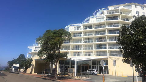 BASE Holidays - Ettalong Beach Premium Apartments - Accommodation Port Macquarie 0