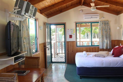Lani\'s Holiday Island - Accommodation Port Macquarie 9