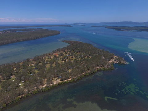 Lani\'s Holiday Island - Accommodation Port Macquarie 0