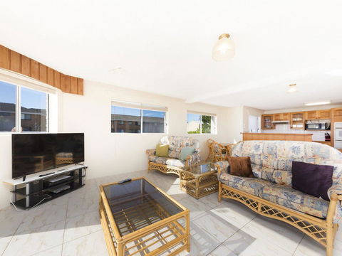 2 The Breckenridge - Accommodation Port Macquarie 8