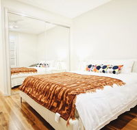 Cozy 5 Bed House in Sydney - Accommodation Port Macquarie