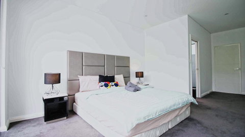 Cozy 5 Bed House In Sydney - Accommodation Port Macquarie 1
