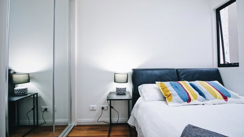 Cozy 5 Bed House In Sydney - Accommodation Port Macquarie 11