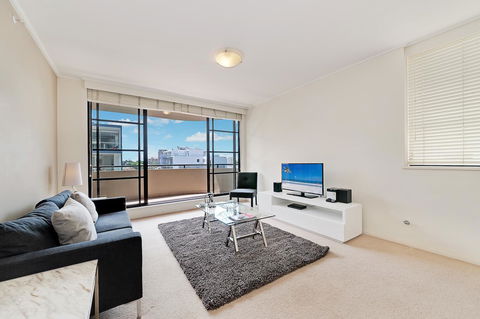Wyndel Apartments - Apex North Sydney - Accommodation Port Macquarie 6