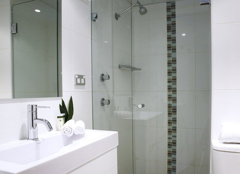 The Blenheim - Accommodation Port Macquarie 15