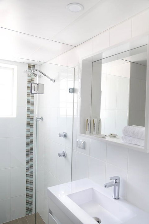 The Blenheim - Accommodation Port Macquarie 6