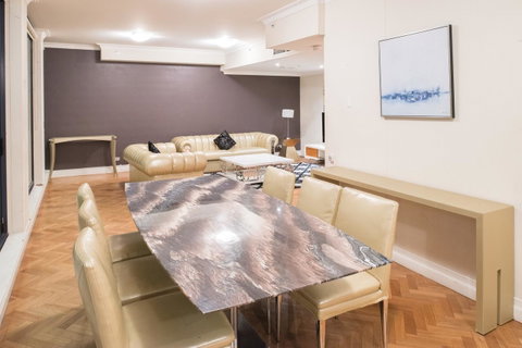 Seasons Harbour Plaza - Accommodation Port Macquarie 9
