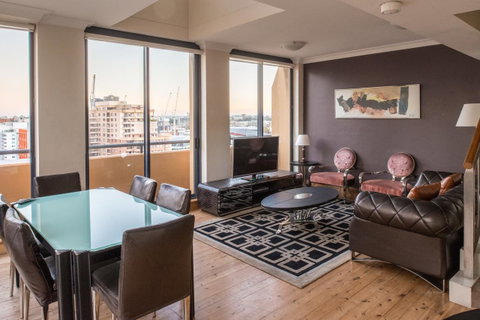 Seasons Harbour Plaza - Accommodation Port Macquarie 13