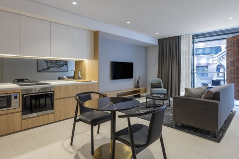 SKYE Suites Sydney - Accommodation Port Macquarie 17