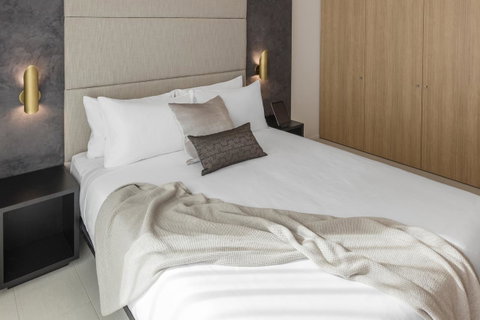 SKYE Suites Sydney - Accommodation Port Macquarie 15