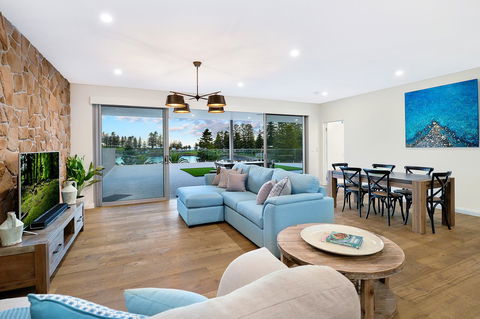 Belle Vue- Penthouse At Black Beach - Accommodation Port Macquarie 5