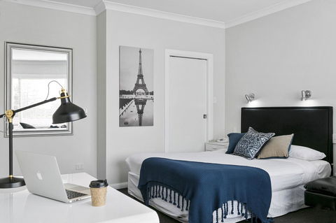 Airport Hotel Sydney - Accommodation Port Macquarie 0