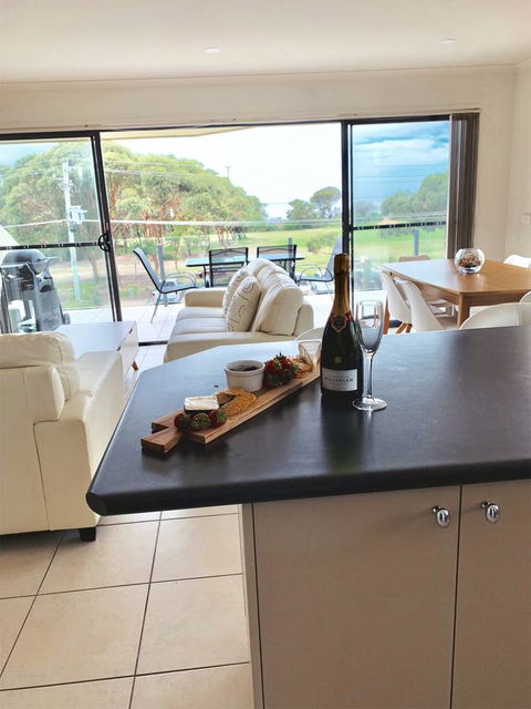 Seachange 3 - Accommodation Port Macquarie 3