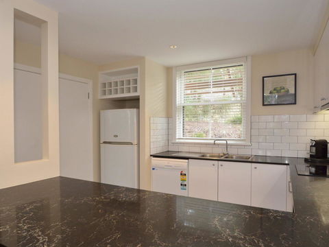 Villa De Saran Located Within Cypress Lakes - Accommodation Port Macquarie 2