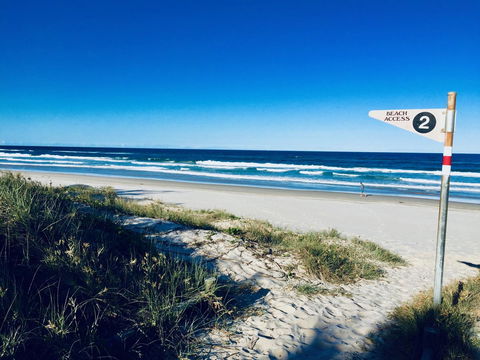 Casuarina Beachfront House - Hostie Properties - Accommodation Port Macquarie 11