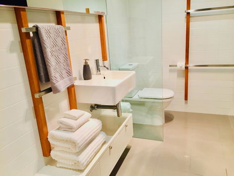 Casuarina Beachfront House - Hostie Properties - Accommodation Port Macquarie 5