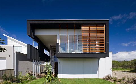 Casuarina Beachfront House - Hostie Properties - Accommodation Port Macquarie 17