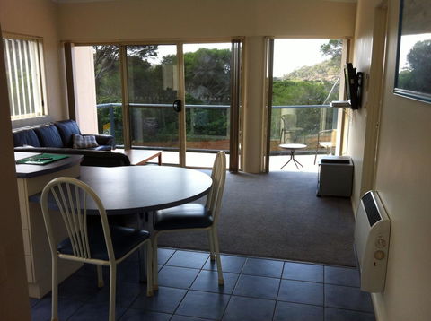 BlueWater Apartments - Accommodation Port Macquarie 12