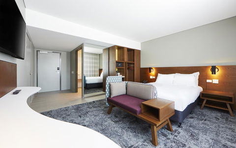 Holiday Inn Express Newcastle, An IHG Hotel - Accommodation Port Macquarie 11