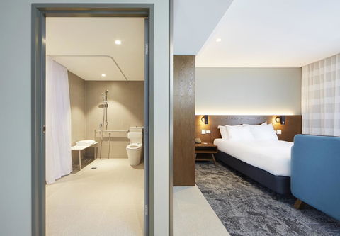 Holiday Inn Express Newcastle, An IHG Hotel - Accommodation Port Macquarie 12