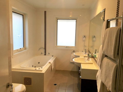 Encore Apartments - Accommodation Port Macquarie 3