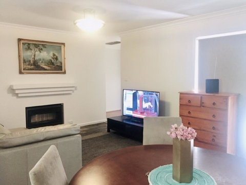 Beautiful Family Holiday House - Accommodation Port Macquarie 4