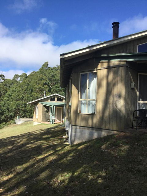 Jenolan Cabins - Accommodation Port Macquarie 2