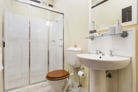 Sydney Harbour Bed And Breakfast - Accommodation Port Macquarie 36