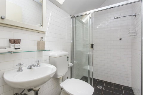 Sydney Harbour Bed And Breakfast - Accommodation Port Macquarie 35