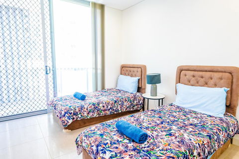 Near Train Station, New 2 BR Apt/free Parking - Accommodation Port Macquarie 28