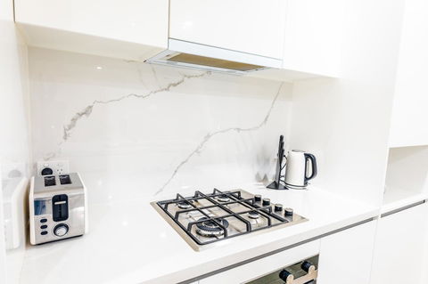 Near Train Station, New 2 BR Apt/free Parking - Accommodation Port Macquarie 13
