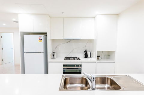 Near Train Station, New 2 BR Apt/free Parking - Accommodation Port Macquarie 14