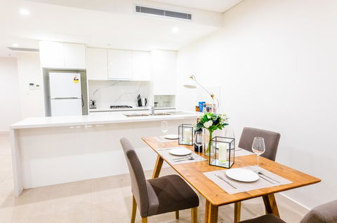 Near Train Station, New 2 BR Apt/free Parking - Accommodation Port Macquarie 5
