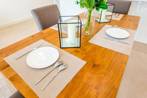 Near Train Station, New 2 BR Apt/free Parking - Accommodation Port Macquarie 6