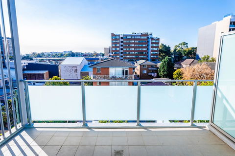 Near Train Station, New 2 BR Apt/free Parking - Accommodation Port Macquarie 37