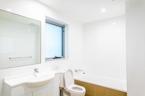 Near Train Station, New 2 BR Apt/free Parking - Accommodation Port Macquarie 32