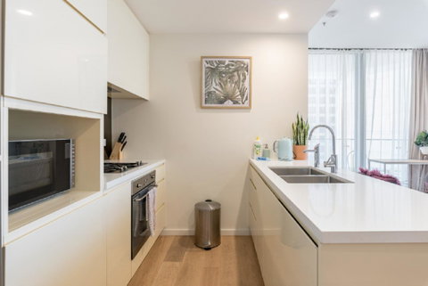 Sydney CBD Modern 2 Bedroom Apartment + Free Car Parking - Accommodation Port Macquarie 20
