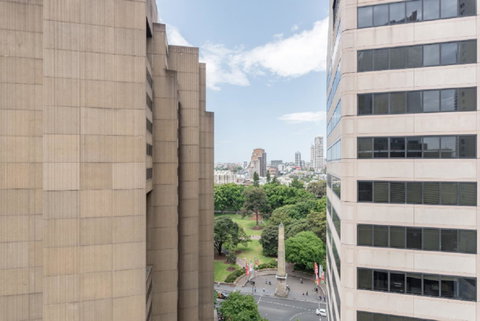 Sydney CBD Modern 2 Bedroom Apartment + Free Car Parking - Accommodation Port Macquarie 31