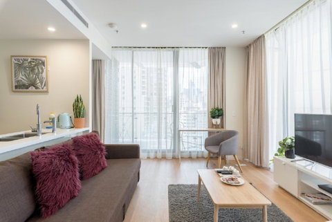 Sydney CBD Modern 2 Bedroom Apartment + Free Car Parking - Accommodation Port Macquarie 2