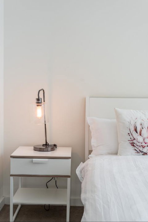 Sydney CBD Modern 2 Bedroom Apartment + Free Car Parking - Accommodation Port Macquarie 11