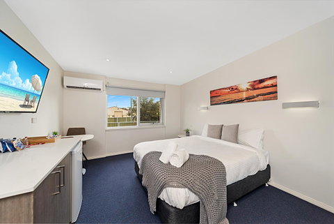 Carlton Suites - Accommodation Port Macquarie 23