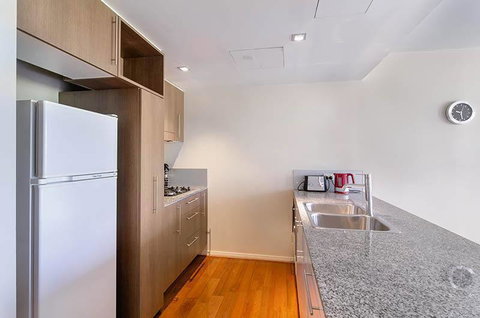 Wyndel Apartments North Sydney - Harbour Watch - Accommodation Port Macquarie 10