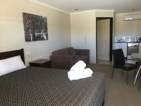 Balranald Club Motel - Accommodation Port Macquarie 3