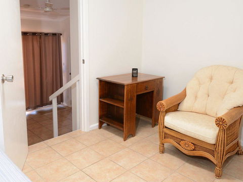 2 Cliff Road - Accommodation Port Macquarie 10
