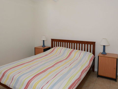 2 Cliff Road - Accommodation Port Macquarie 6