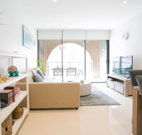 Newly settled three bedrooms apartment in CBD - Accommodation Port Macquarie
