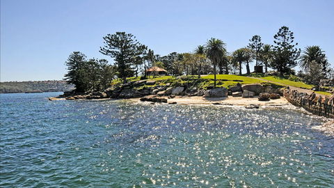 Panoramic Harbour Views And Unbeatable Comfort - Accommodation Port Macquarie 16
