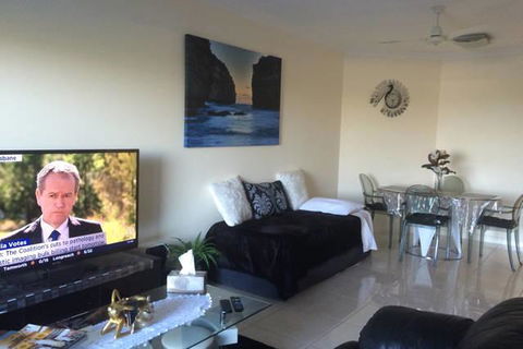 Nomikis\'On The Avenue - Accommodation Port Macquarie 18